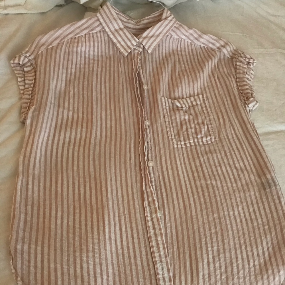 American Eagle button down